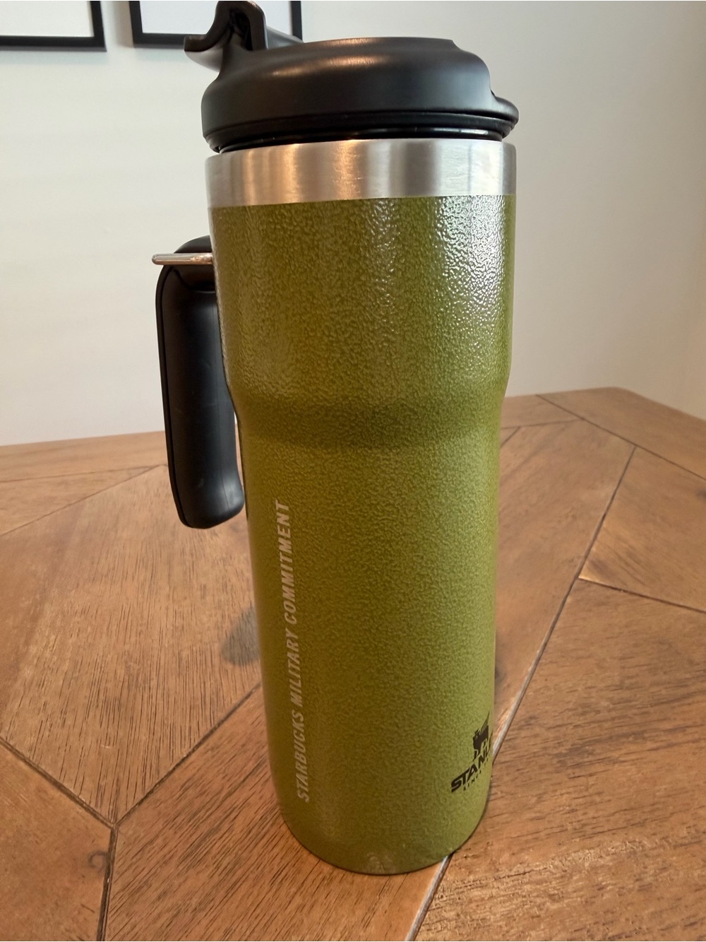 Stanley Green Starbucks Military Commitment Metal 20 Fl. Oz Travel Mug NWOT